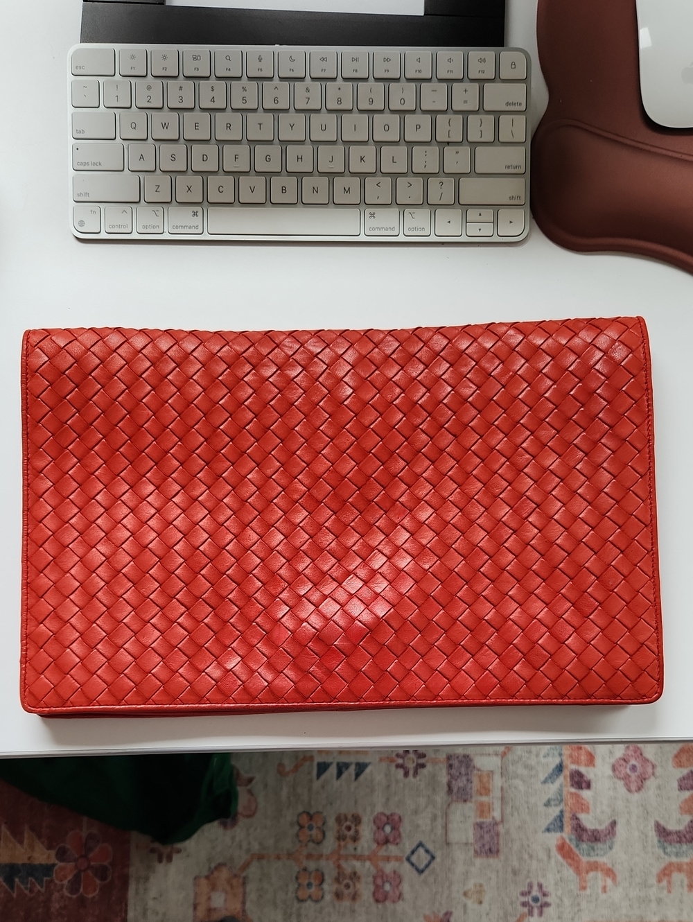 Bottega Veneta Red Intrecciato Clutch With Original Green Dust Bag ❤️‍🔥